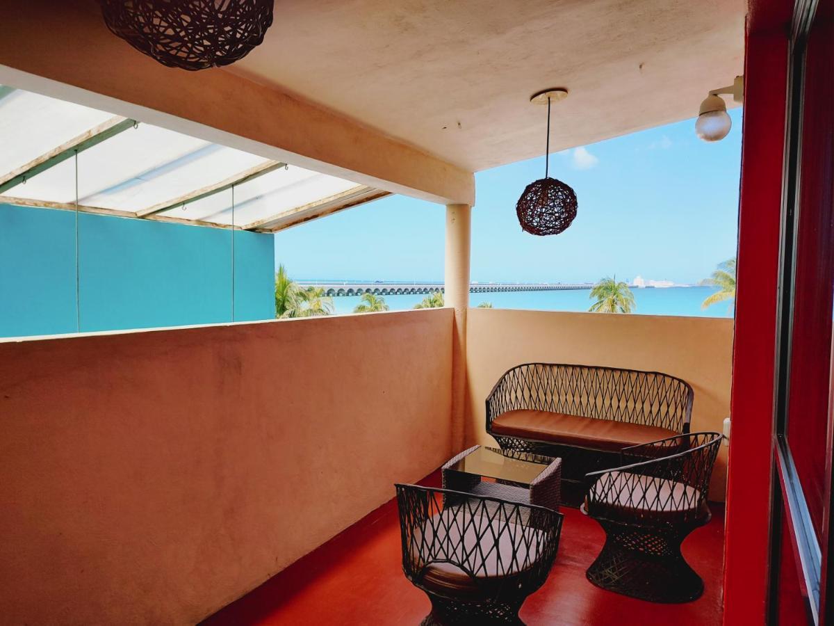 Le Blue Coast Aparthotel Progreso  Exterior photo